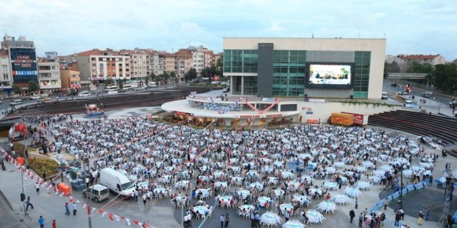 Zeytinburnu’nda Ramazan coşkusu başlıyor