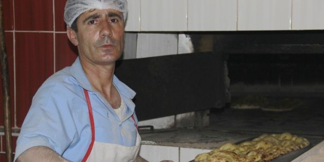 Fırın ustaları oruçlarını tutuyorlar