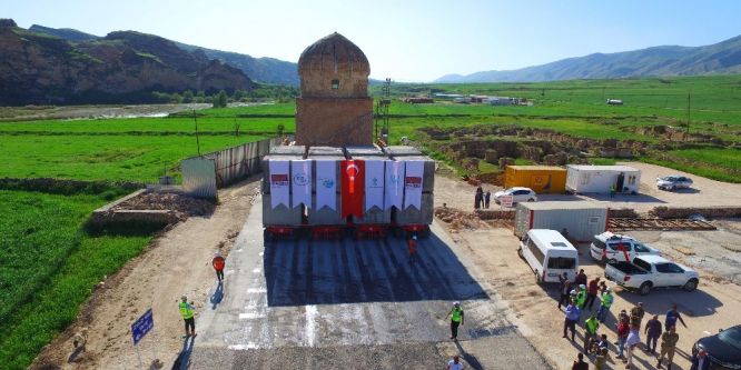 Zeynel Bey Türbesi yarın taşınacak