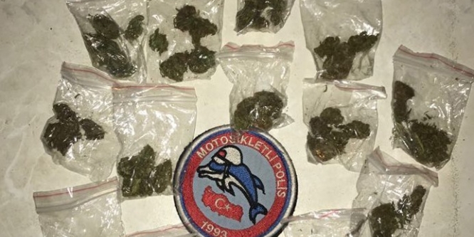 Yunus ekipleri zulada 19 paket esrar ele geçirdi