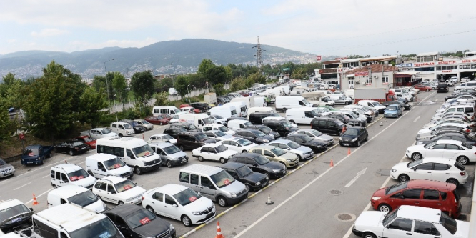 İnternet üzerinden yapılan satışlar ikinci el fiyatlarını uçurdu