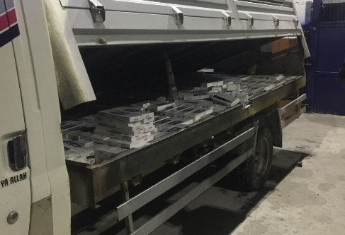 10 bin paket kaçak sigara ele geçirildi