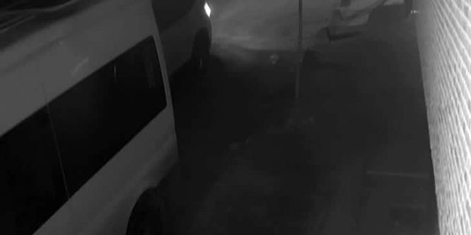 İş yerini soyabilmek için yolu trafiğe kapattılar