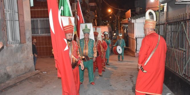 Asker adayına mehterli uğurlama