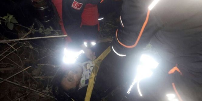 Uçurumdan düşen şahsı AFAD ve UMKE ekipleri kurtardı