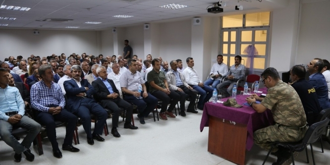 Cizre’de eğitim öğretim yılı öncesi güvenlik toplantısı yapıldı