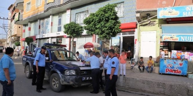 Cizre Belediyesi kaldırım işgaline karşı harekete geçti