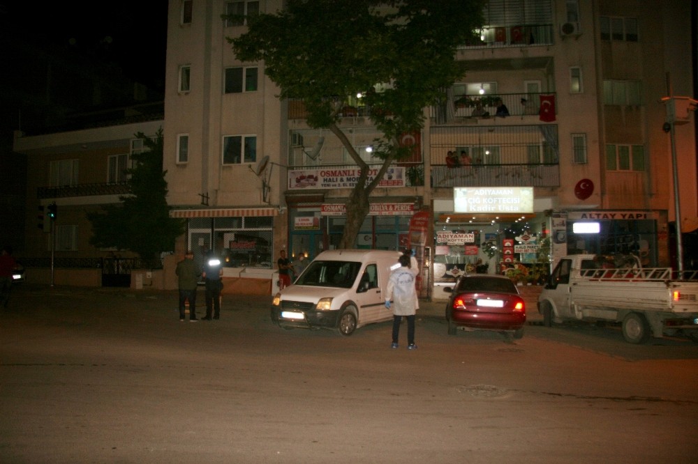 7. kattan düşen genç hastanede hayatını kaybetti 
