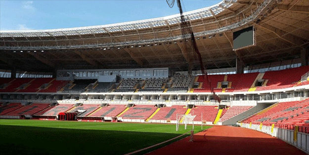 7 senedir transfer yasağı vardı... Yasak kalktı, 2 günde 12 oyuncu aldılar!