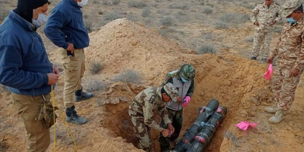 7 ton mühimmat imha ettiler