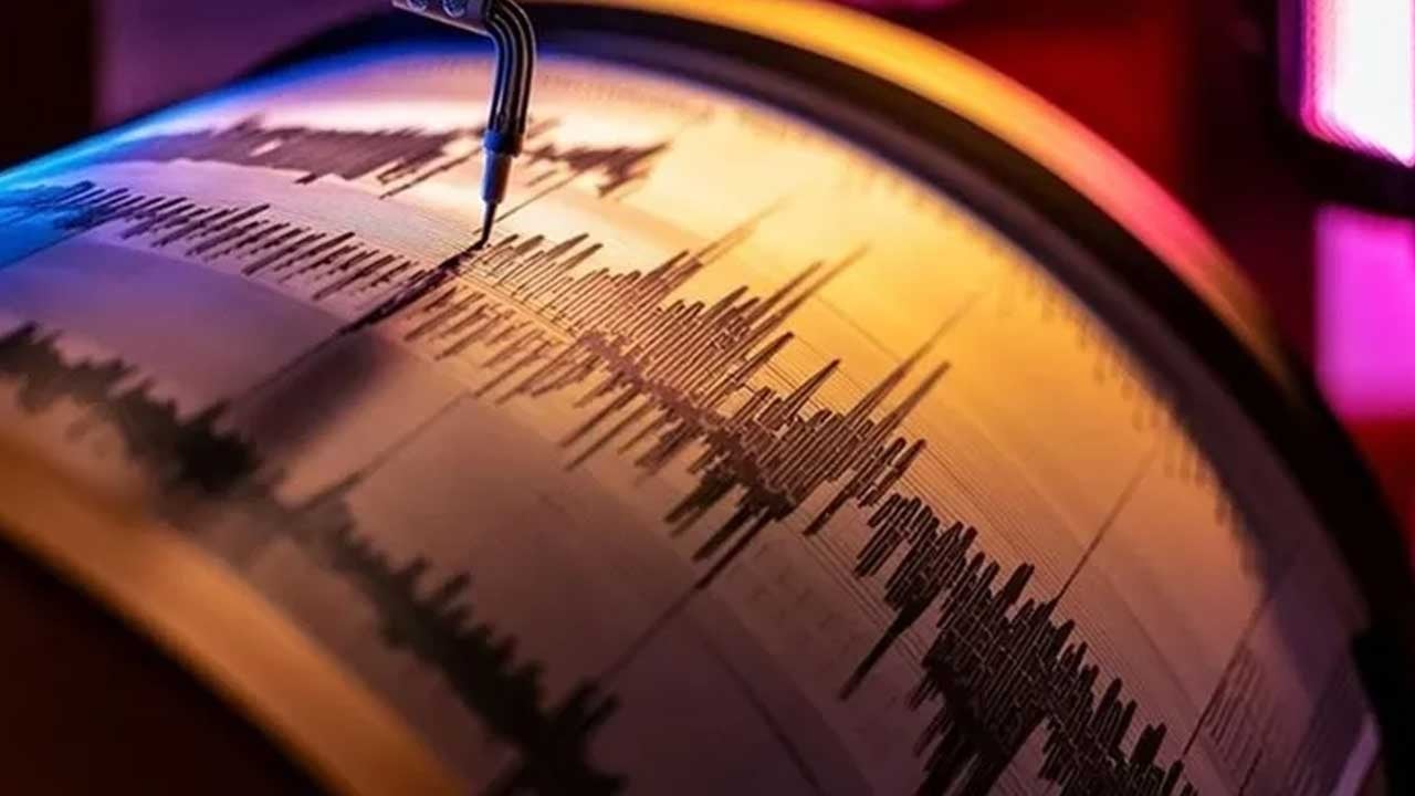 70 kilometre derinlikte kaydedildi! 6 büyüklüğünde deprem