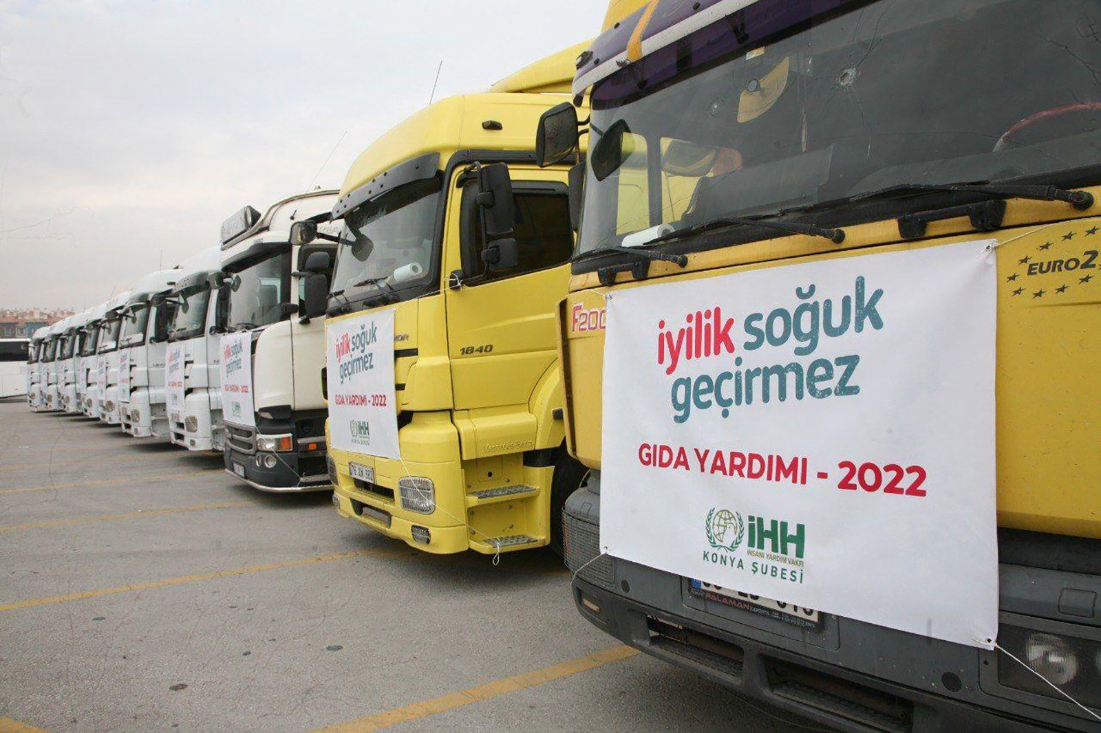 70 TIR’lık yardım malzemesi Suriyeli ihtiyaç sahiplerine ulaştı