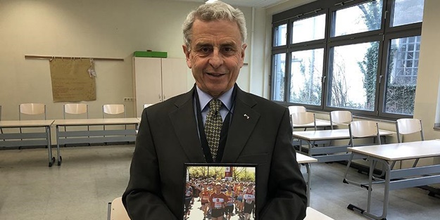 70 yaşındaki emekli öğretmen 70'inci maratonunu koşacak