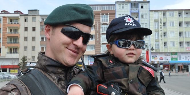 Kars’ta 23 Nisan coşkusu