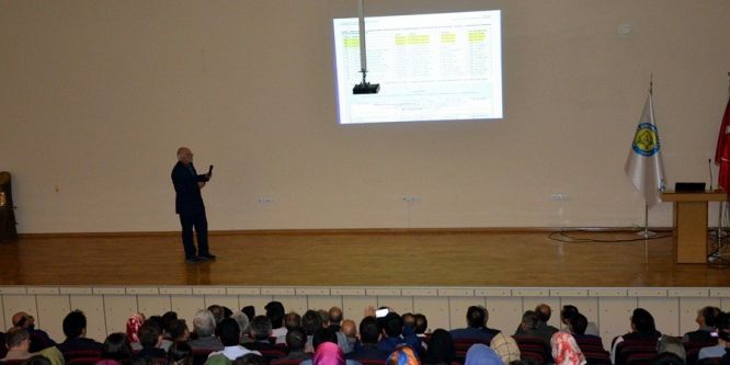 Harran Üniversitesi'nde doktor adaylarına konferans verildi