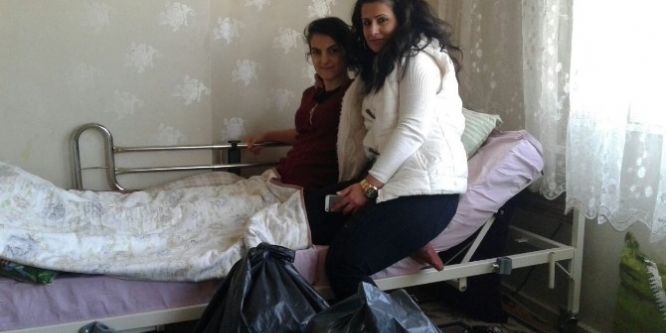 Güneydoğu Engelli Hakları Derneği’nden yatağa mahkum kıza destek