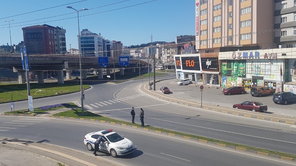 72 saatte 32 kişiye sokağa çıkma cezası 