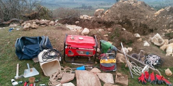 Karabük’te definecilere suçüstü