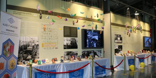 Kağıt Sanatları Akademisi’ni tamamlayan öğrencilere sertifika verildi