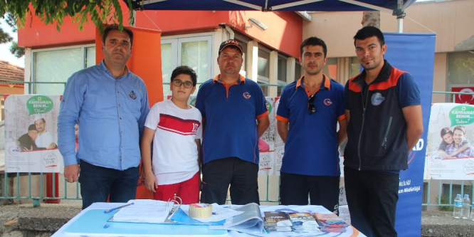 AFAD Bilecik İl Müdürlüğü "O Kahraman Benim" projesi kapsamında stant kurdu