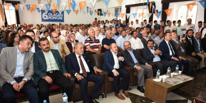 AK Parti İskilip Teşkilatı’nda Lek güven tazeledi