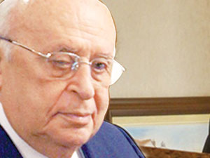 9. Cumhurbaşkanı Süleyman Demirel hastanede