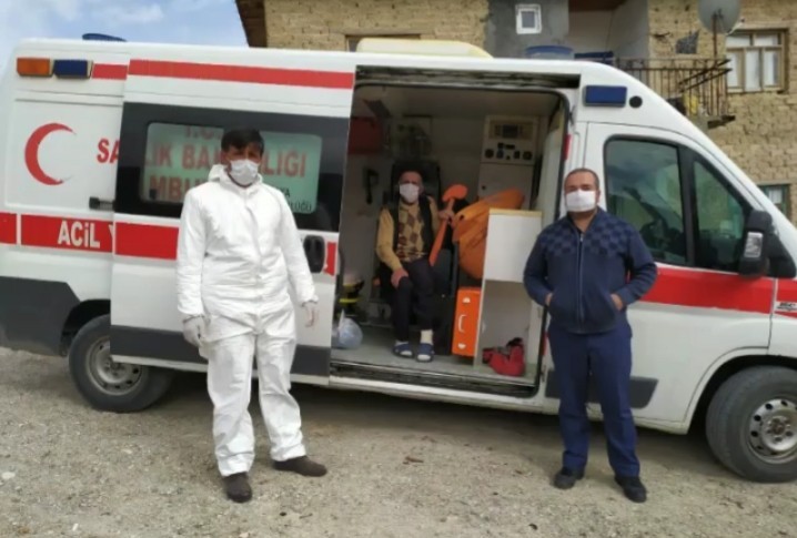 73 yaşındaki KOAH hastası korona virüsü yendi 