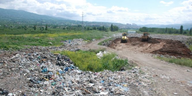 Çöp dağları yeşil alana dönüşecek