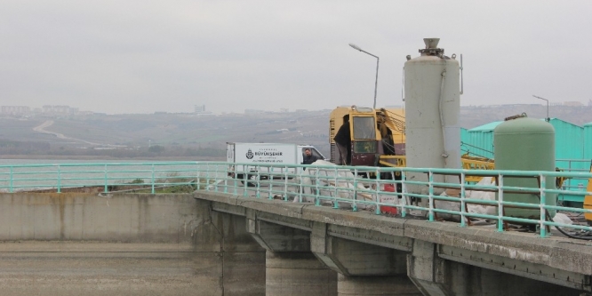 Büyükçekmece barajinda erkek cesedi bulundu