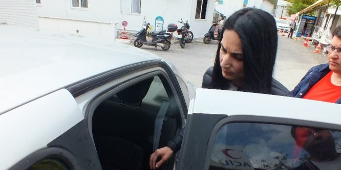 Sözde savaş gemileri imamının eşi gözaltında