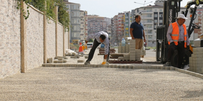 10 ayda, 240 bin 286 metrekare parke taşı döşendi