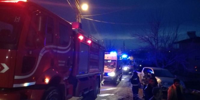Yeşilyurt’ta ev yangını