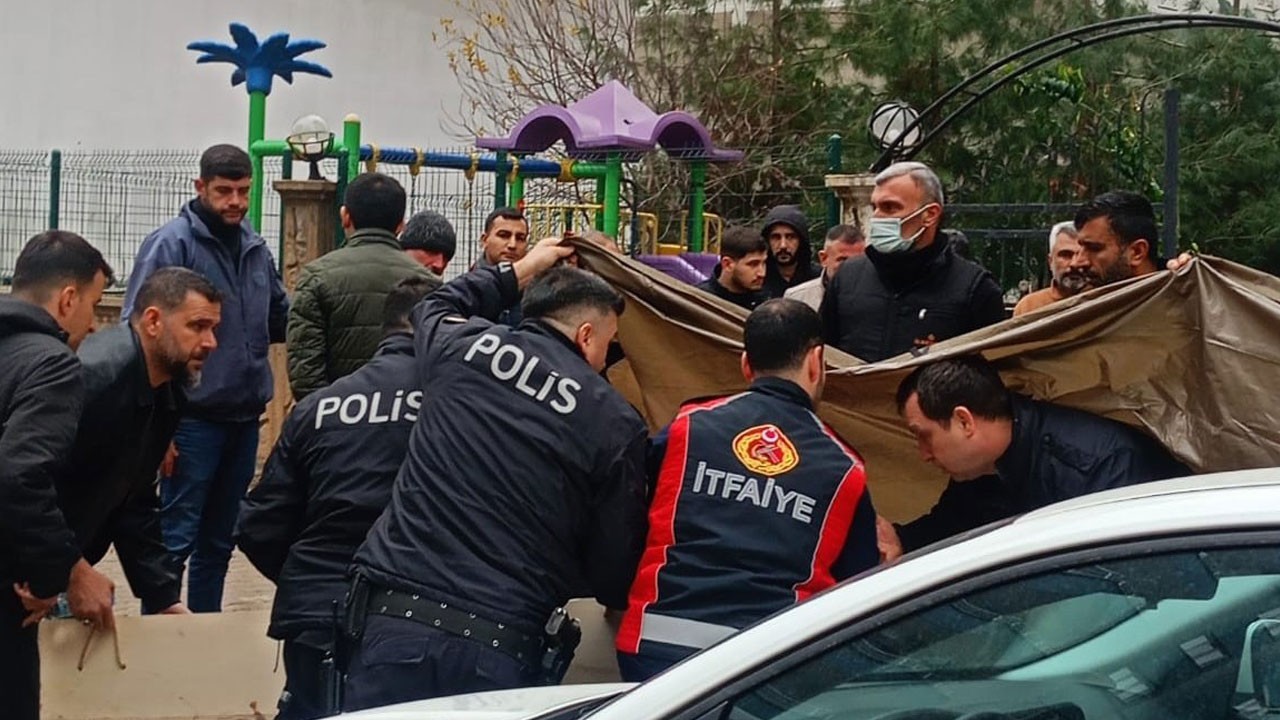 76 yaşındaki adam, 7’nci kattan düştü