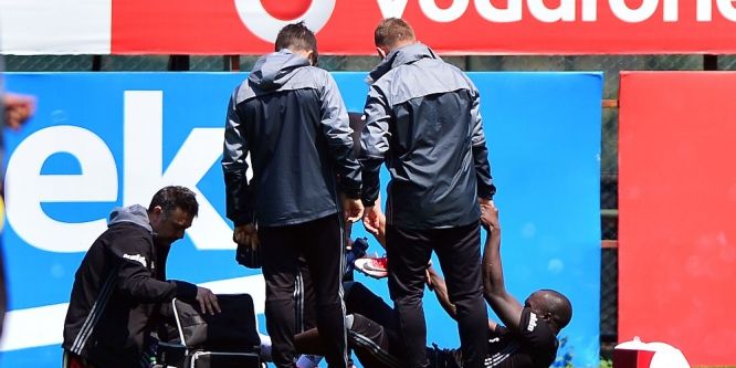 Beşiktaş’a büyük şok<br>