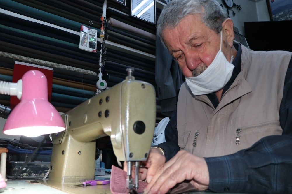 77 yaşındaki Musa amca 2.5 aylık aradan sonra iş başı yaptı 