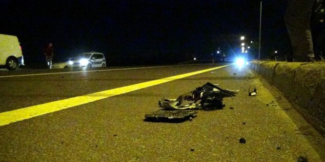 Otomobil çarpıp kaçtı, anneanne yaralandı minik torunu öldü