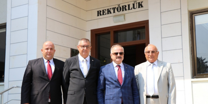 Vali Çakacak’tan Toros Üniversitesi’ne veda ziyareti