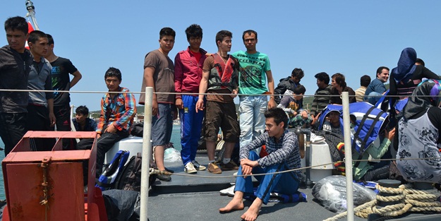 78 kaçak ölümden döndü