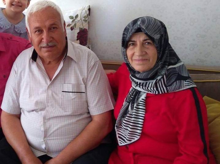 78 yaşındaki karısını bıçaklayarak öldürdü 
