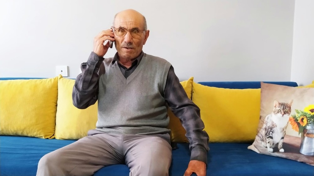 78 yaşındaki yaşlı adamı, ‘banka memuruyum’ yalanıyla dolandırdılar 
