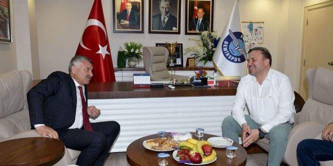 Başkan Karalar’dan Demirspor’a 150 bin TL pirim