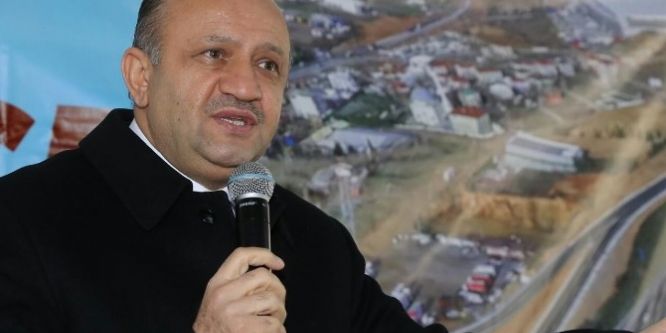 Fikri Işık, açılışa katıldı