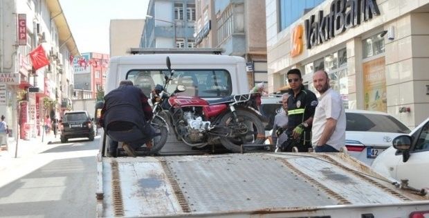 Keşan’da plakasız motosikletler toplanıyor