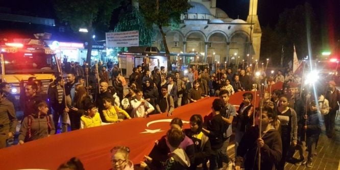 Düzce’de Fener alayı büyük ilgi gördü
