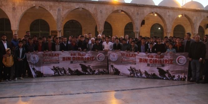 Gençlerden şehitlere vefa yürüyüşü
