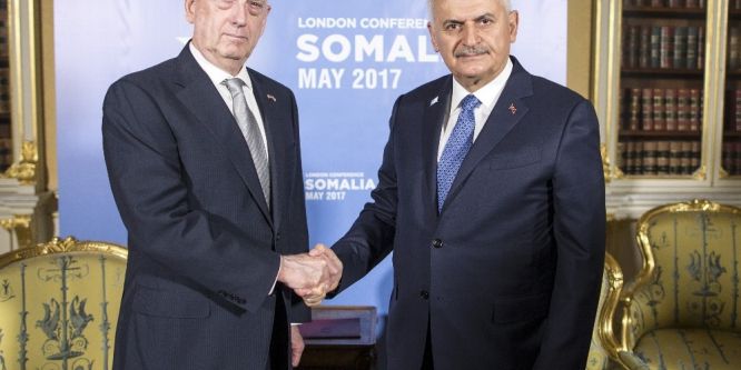 Başbakan Yıldırım Mattis ile görüştü
