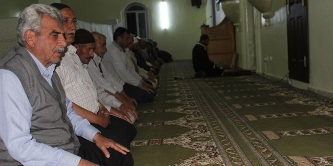Yavuzeli’nde İlk teravih namazı kılındı