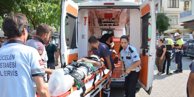 Ortaca’da otomobille motosiklet çarpıştı; 2 yaralı