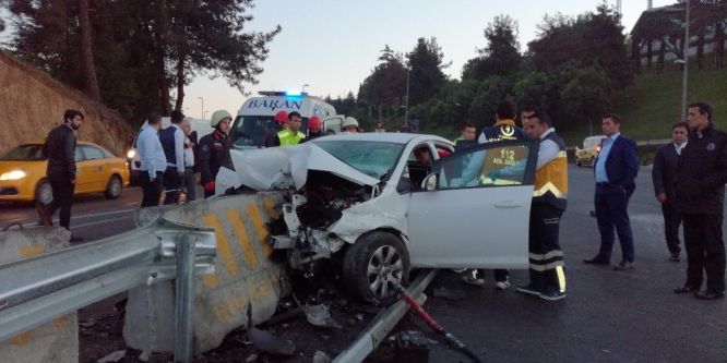 Kadıköy E-5 karayolunda kaza meydana geldi: 1 Ölü