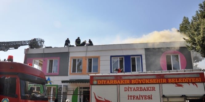 Diyarbakır’da rehabilitasyon merkezinde çıkan yangın korkuttu